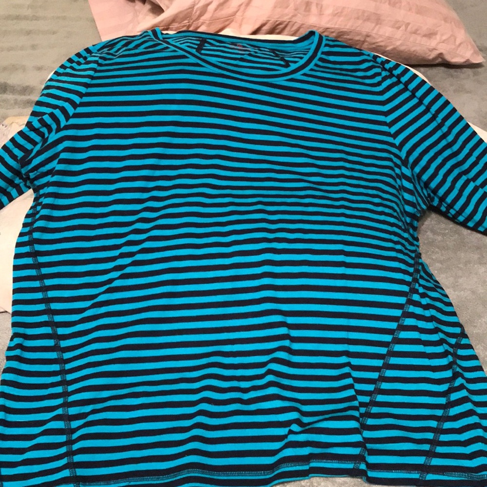 Knit striped shirt